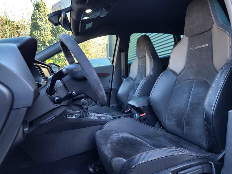 Seat LEON CUPRA R 2.0 Tsi 310*LIMITED 799Exempl.*BEATS*CAMERA*CARBON*