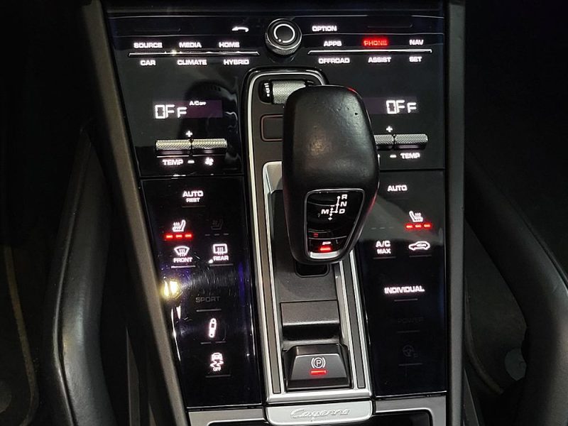 PORSCHE CAYENNE E-Hybrid 462cv AWD PDK