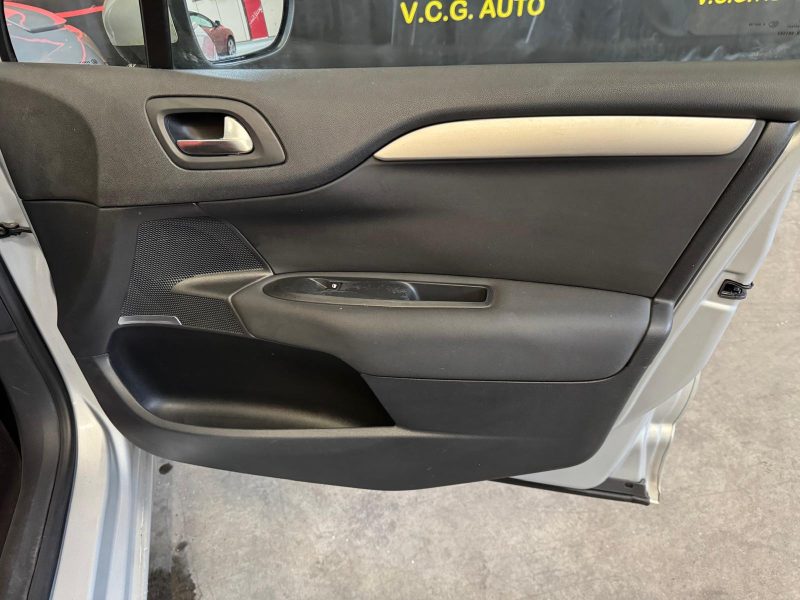 CITROEN C4  1.6 HDi 92 Confort 