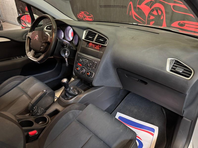 CITROEN C4  1.6 HDi 92 Confort 