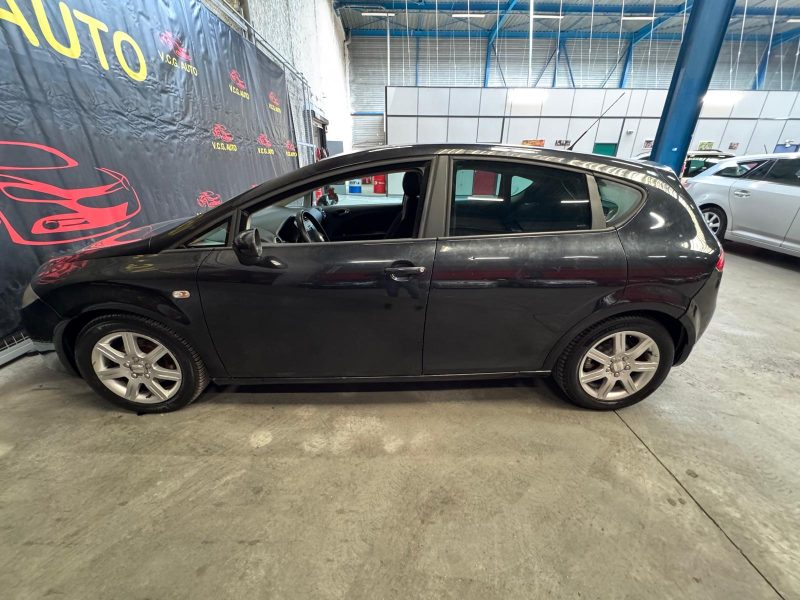SEAT LEON 1.6i 102 Reference