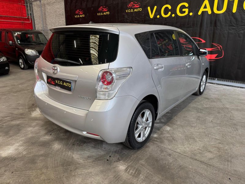 TOYOTA VERSO  2.0 D4D 126 Active 