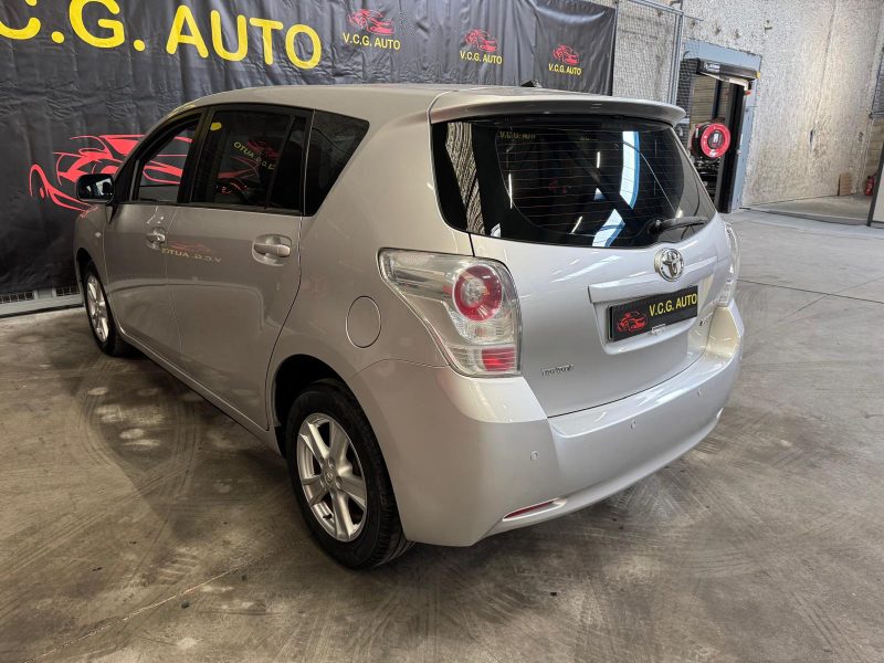 TOYOTA VERSO  2.0 D4D 126 Active 