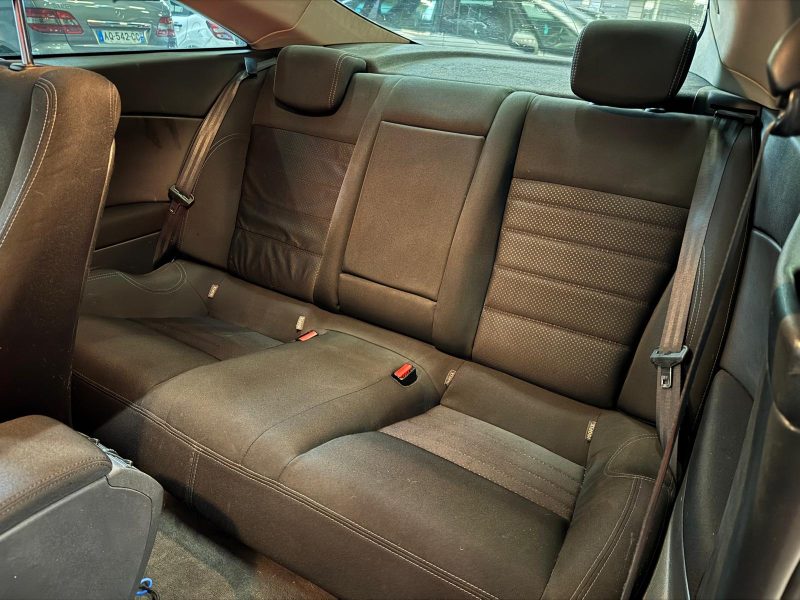 RENAULT LAGUNA Coupé 2.0 dCi 150 Black Edition 