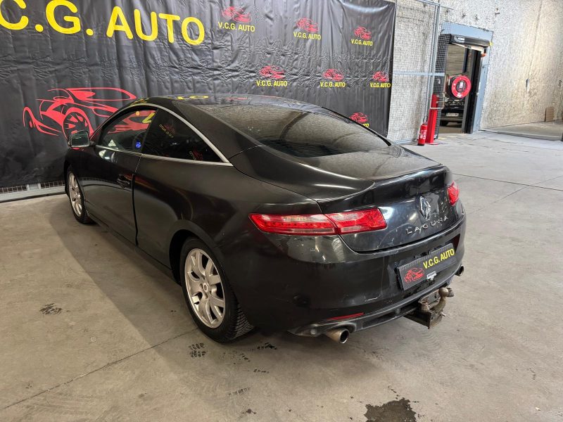 RENAULT LAGUNA Coupé 2.0 dCi 150 Black Edition 