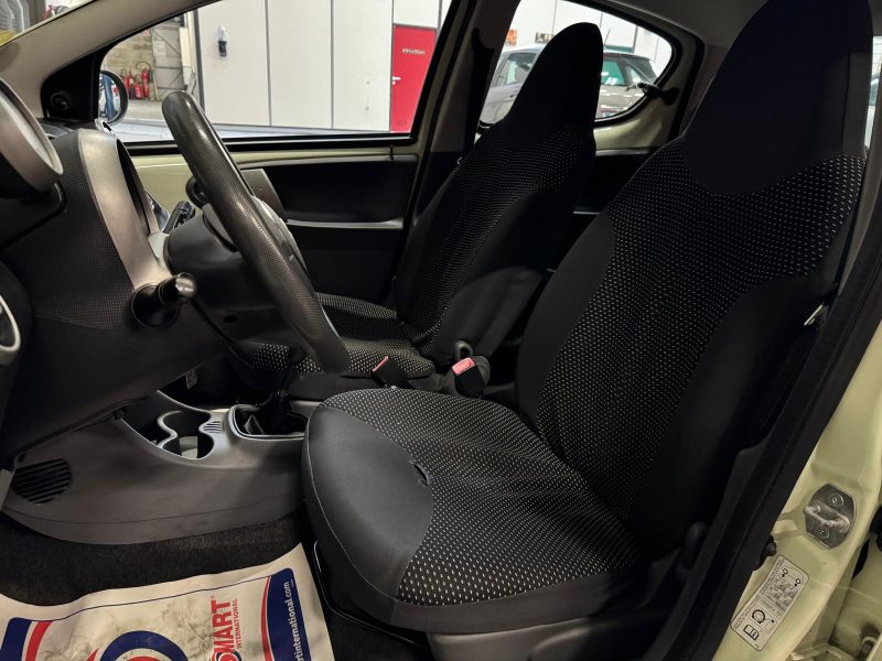 CITROEN C1  1.0i 60 Airdream Confort 