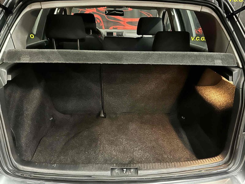 VOLKSWAGEN GOLF 1.9 TDI 105 Trendline 