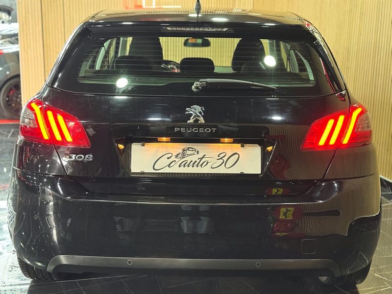 PEUGEOT 308 2018