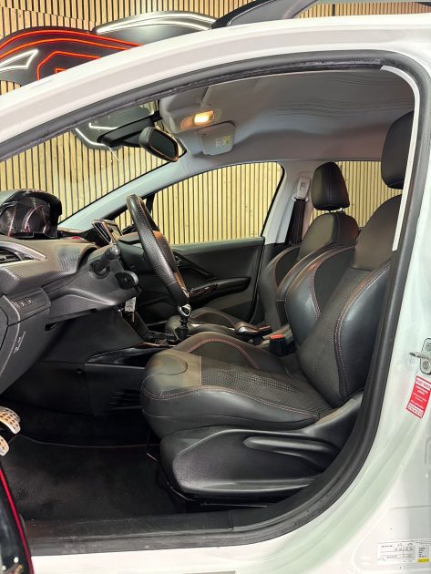 PEUGEOT 2008 1.2 PureTech GT-Line 130cv 2016