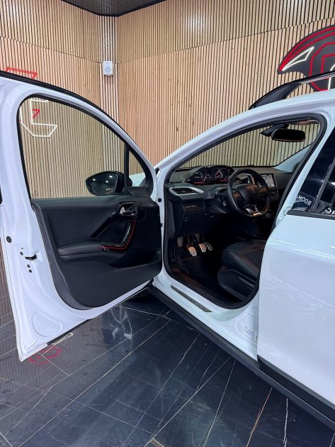 PEUGEOT 2008 1.2 PureTech GT-Line 130cv 2016