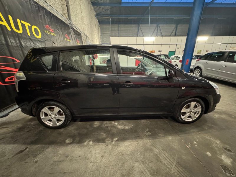 TOYOTA COROLLA Verso D-4D 136 Techno 