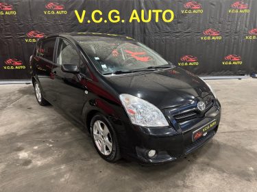 TOYOTA COROLLA Verso D-4D 136 Techno 