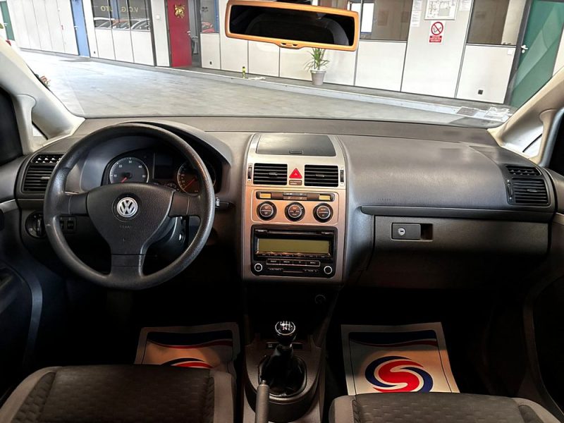 VOLKSWAGEN TOURAN 1.9 TDI 105 Confortline 