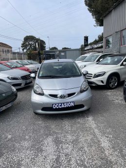 TOYOTA AYGO 1.0i - 12V
