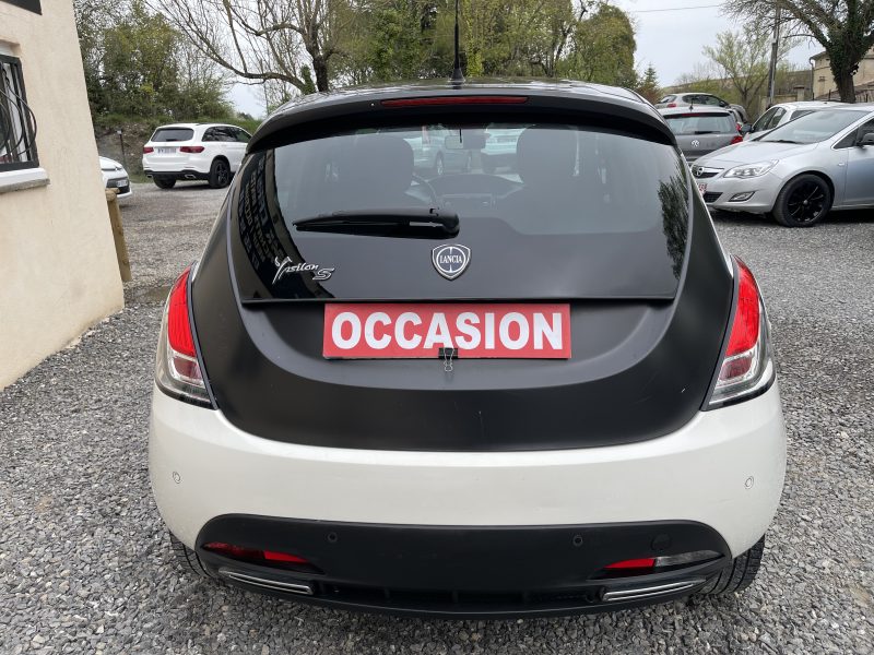 LANCIA YPSILON 2013