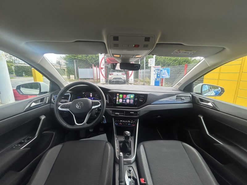 VOLKSWAGEN POLO  2024