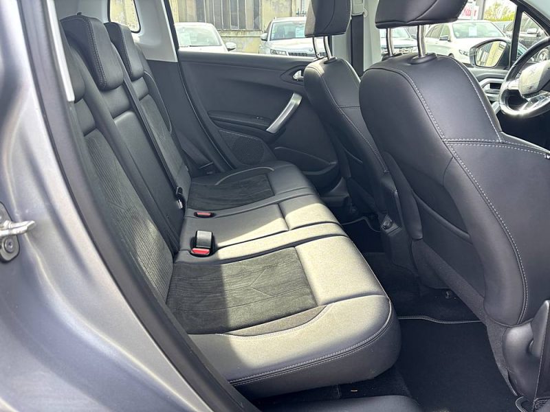 PEUGEOT 2008 Crossway 1.2 essence 110 cv Allure