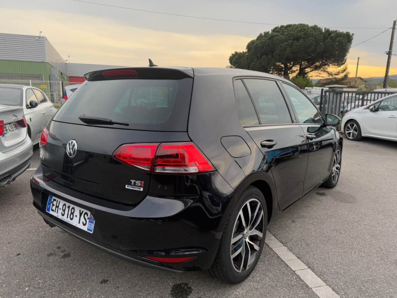 VOLKSWAGEN GOLF 2016