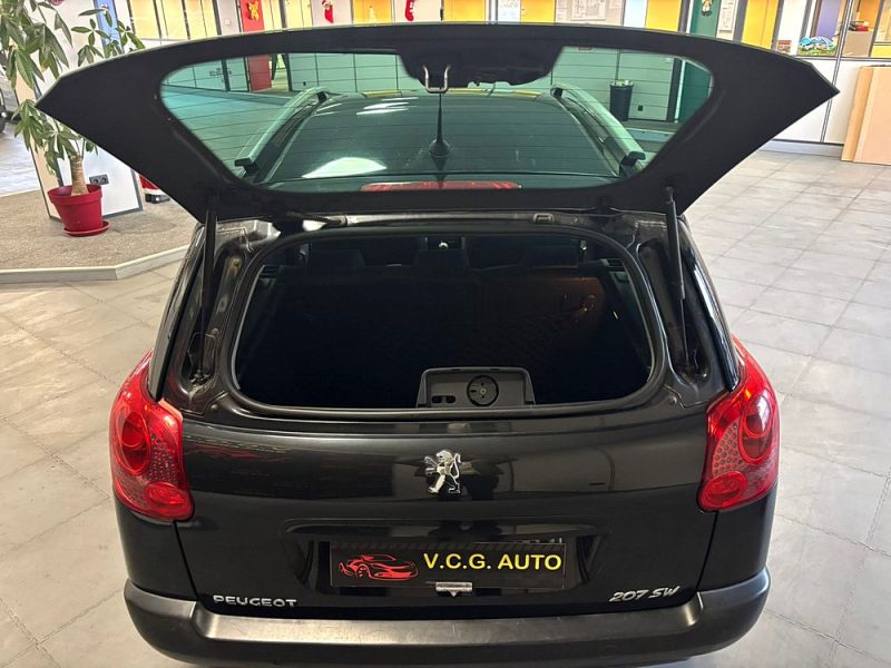 PEUGEOT 207 SW 1.6 VTi 16V 120 Sport 