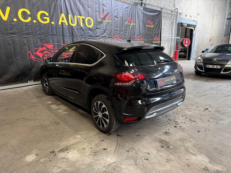 CITROEN DS4 1.6 HDi 112 Sport Chic 