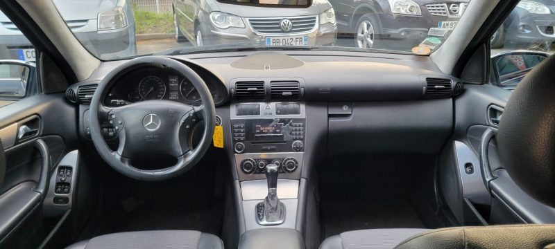 Classe C 180 Kompressor Phase 2 1.8 i 16V 143 cv BVA  avantgarde, *Très bien équipée*