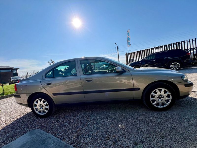 VOLVO S60 2003