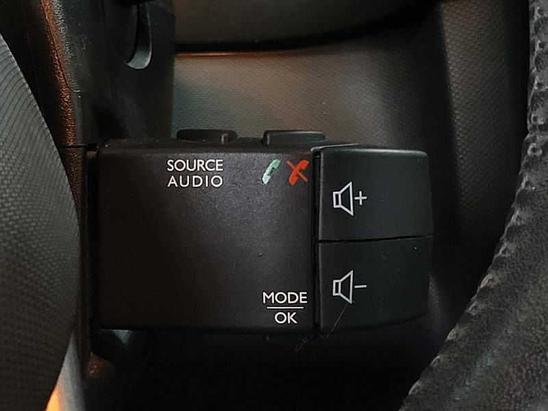 RENAULT CLIO IV 0.9 TCe 90cv Limited BVM5