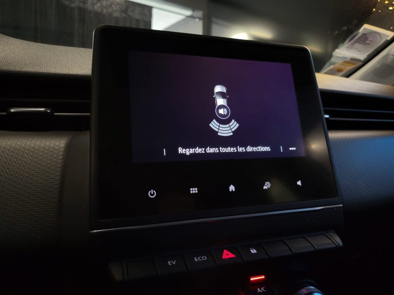 RENAULT CLIO V ETECH 140cv BUSINESS / SUIVI RENAULT / CARPLAY / VIRTUAL COCKPIT / RADAR DE RECUL