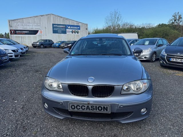 BMW 1er 116i  2006 - 63866 KM