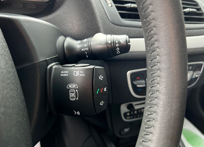 RENAULT MEGANE 3 III 1.5 DCI 110 Cv 1ERE MAIN / 55 300 Kms - GARANTIE 1 AN