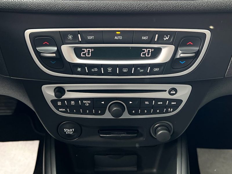 RENAULT MEGANE 3 III 1.5 DCI 110 Cv 1ERE MAIN / 55 300 Kms - GARANTIE 1 AN