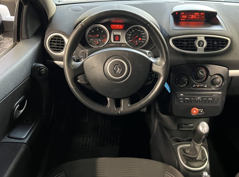 RENAULT CLIO 3 III PHASE 2 1.5 DCI 70 Cv CLIMATISATION BLUETOOTH ORIGINE FRANCE - GARANTIE 1 AN