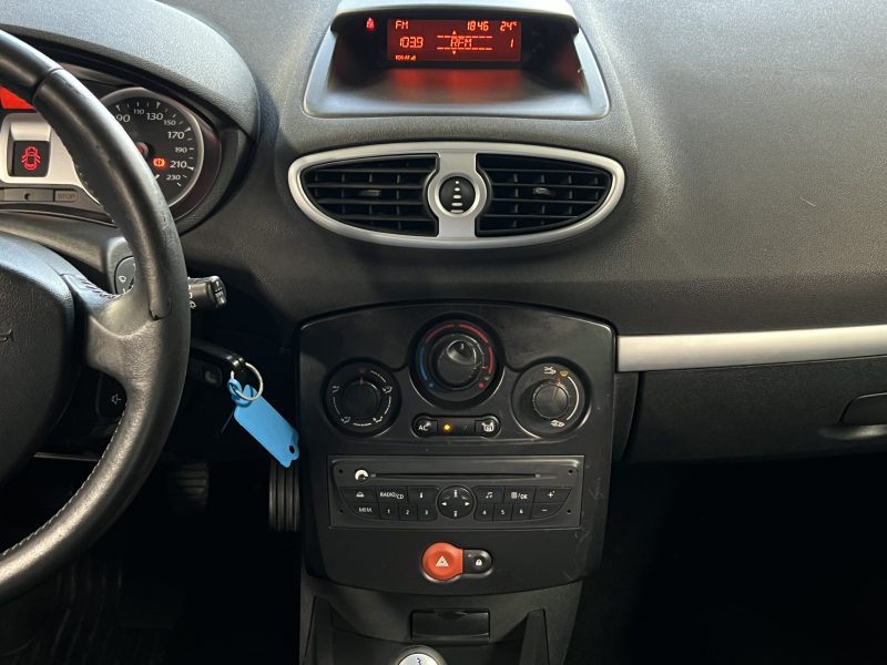 RENAULT CLIO 3 III PHASE 2 1.5 DCI 70 Cv CLIMATISATION BLUETOOTH ORIGINE FRANCE - GARANTIE 1 AN