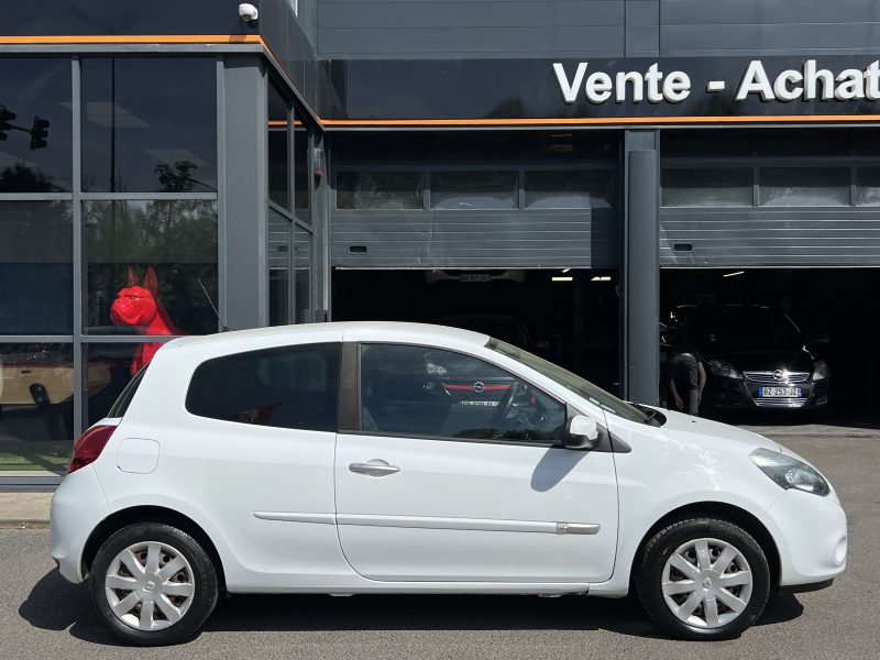 RENAULT CLIO 3 III PHASE 2 1.5 DCI 70 Cv CLIMATISATION BLUETOOTH ORIGINE FRANCE - GARANTIE 1 AN