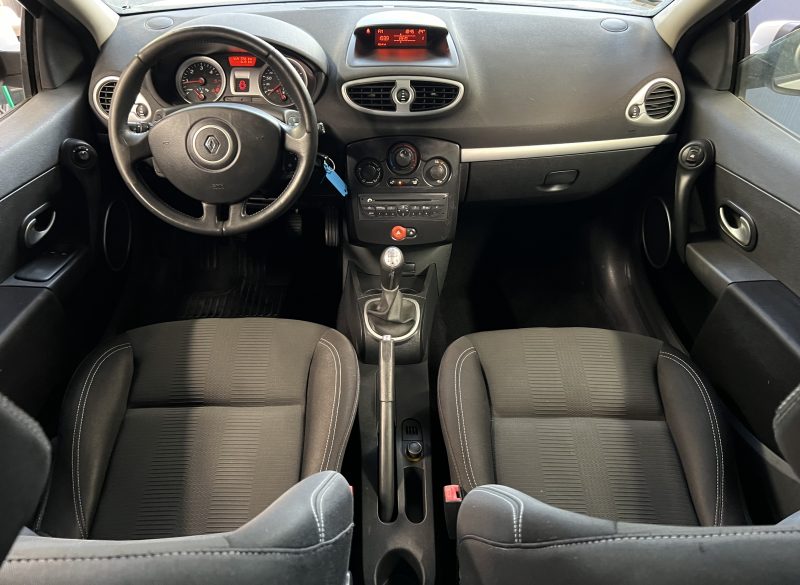 RENAULT CLIO 3 III PHASE 2 1.5 DCI 70 Cv CLIMATISATION BLUETOOTH ORIGINE FRANCE - GARANTIE 1 AN