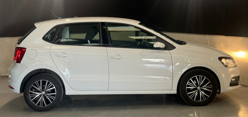 VOLKSWAGEN POLO 1.4 TDI 90ch Allstar BlueMotion CARPLAY