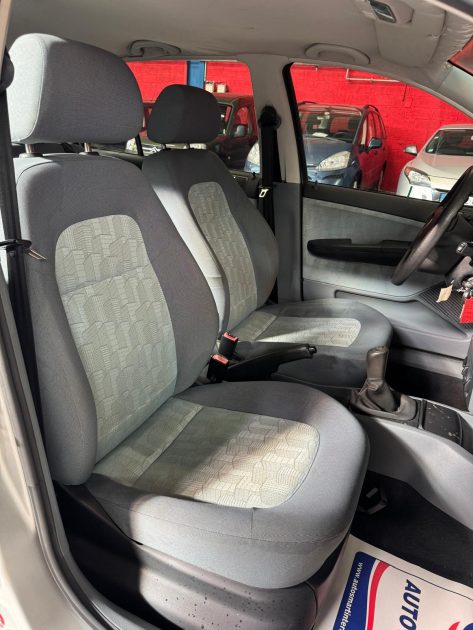 SKODA FABIA 1.4i 75 Confort 