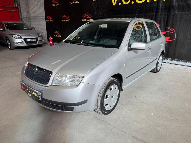 SKODA FABIA 1.4i 75 Confort 