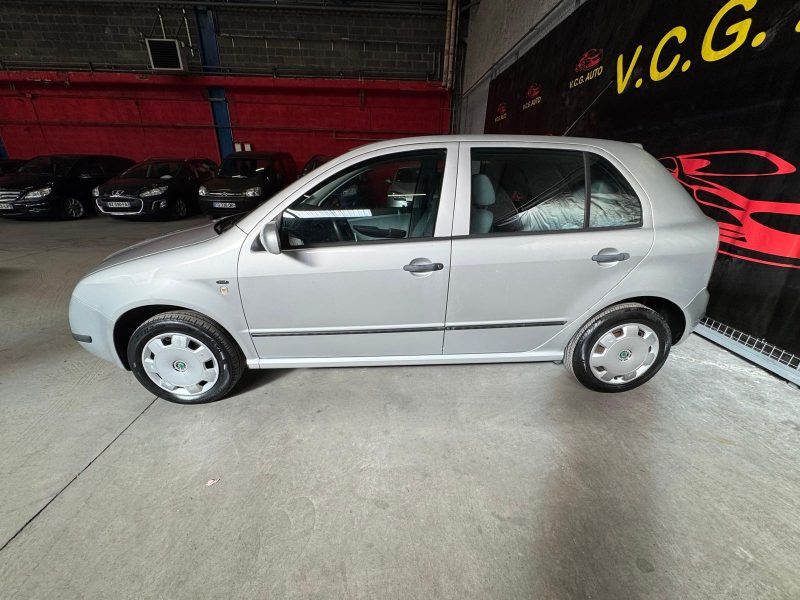 SKODA FABIA 1.4i 75 Confort 