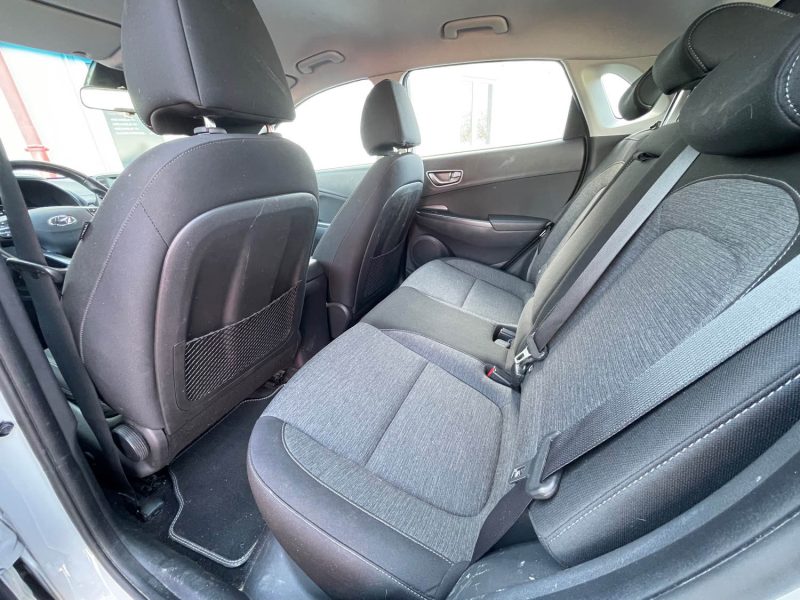 HYUNDAI KONA Phase 2 EV 204 64 kWh 2WD 204 ch INTUITIVE GARANTIE 01/2027