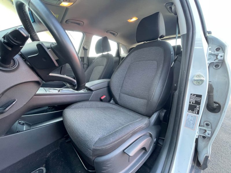 HYUNDAI KONA Phase 2 EV 204 64 kWh 2WD 204 ch INTUITIVE GARANTIE 01/2027