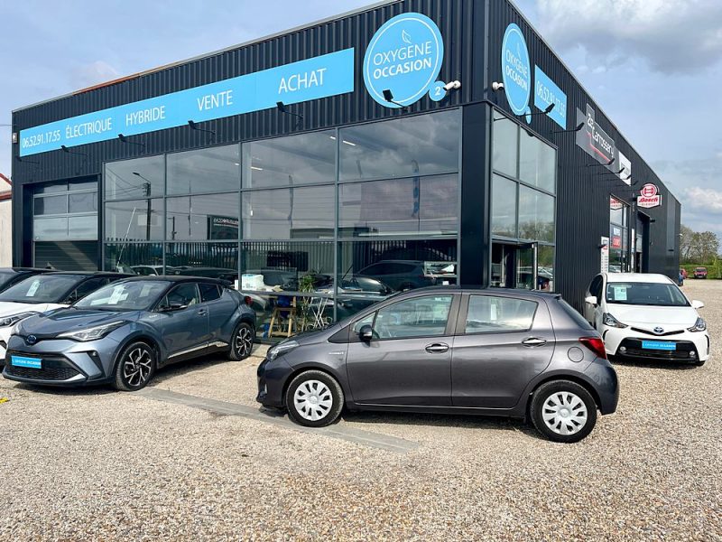 TOYOTA YARIS HSD 100H Dynamic Pack Zen 01/2017