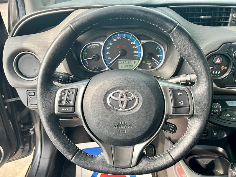 TOYOTA YARIS HSD 100H Dynamic Pack Zen 01/2017