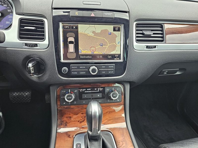 VOLKSWAGEN TOUAREG 2010