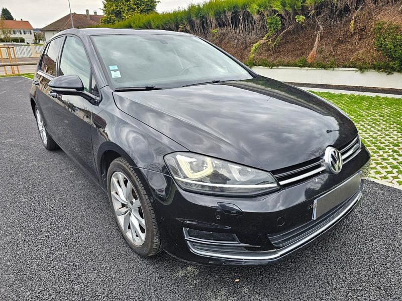 VOLKSWAGEN GOLF 2013