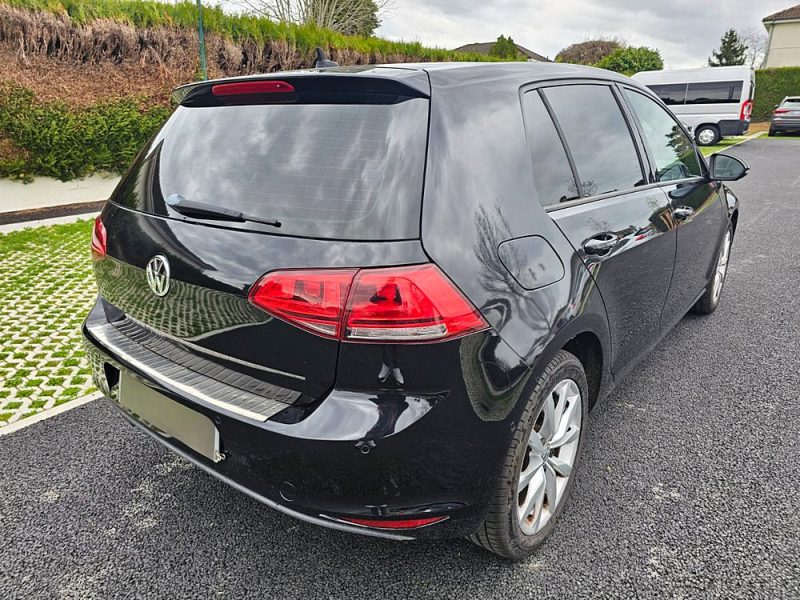 VOLKSWAGEN GOLF 2013