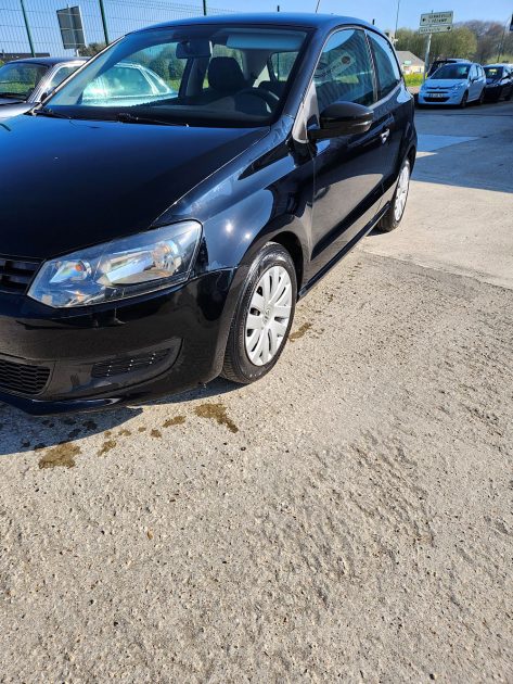 VOLKSWAGEN POLO 2010