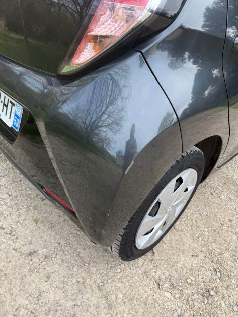 TOYOTA AYGO 1.0 VVT-i 69 X-PLAY 