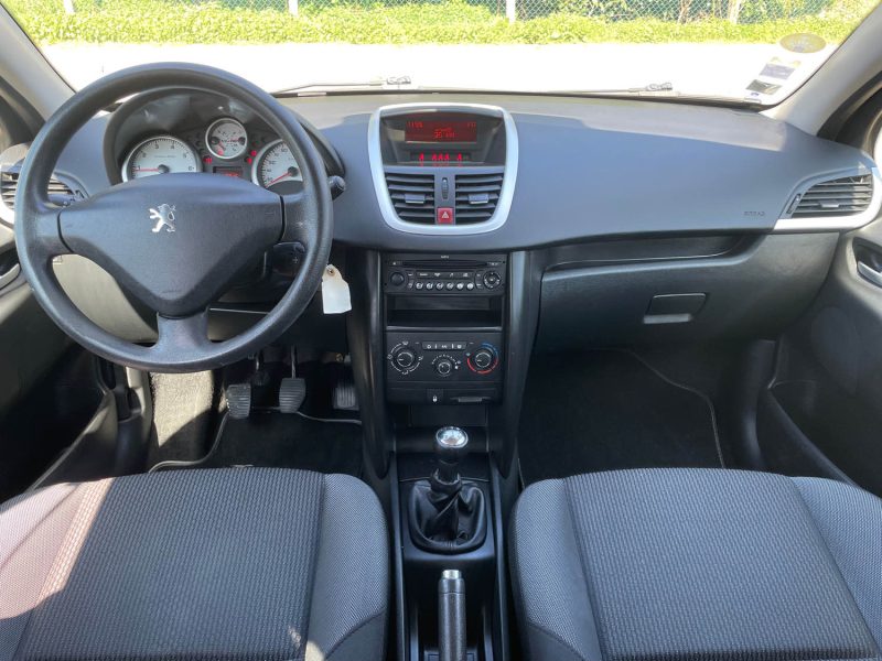 PEUGEOT 207 ACTIVE 1.4i 95CV