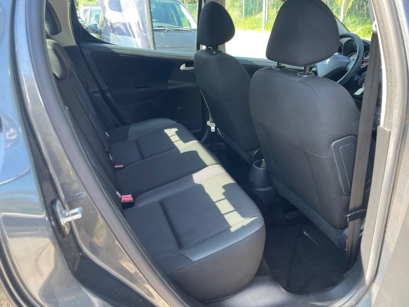 PEUGEOT 207 ACTIVE 1.4i 95CV